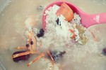 龙虾虾螃蟹羊肚菌粥
