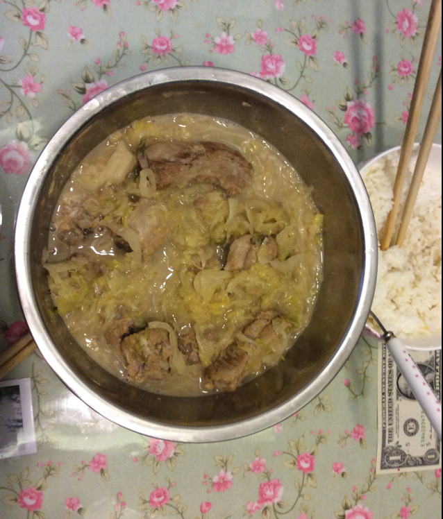 排骨炖酸菜