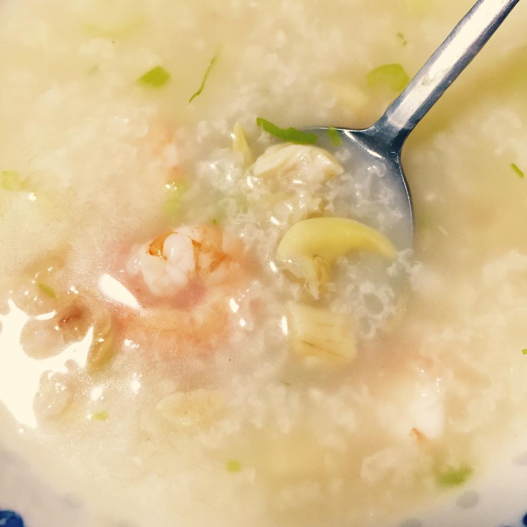 鲜虾砂锅粥