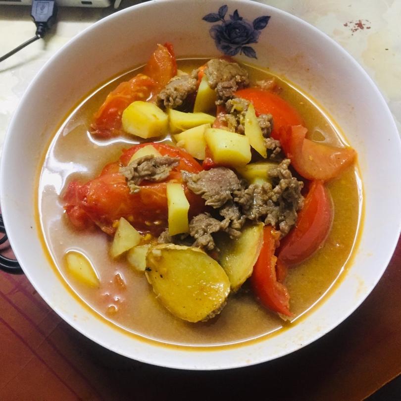 牛肉炖土豆