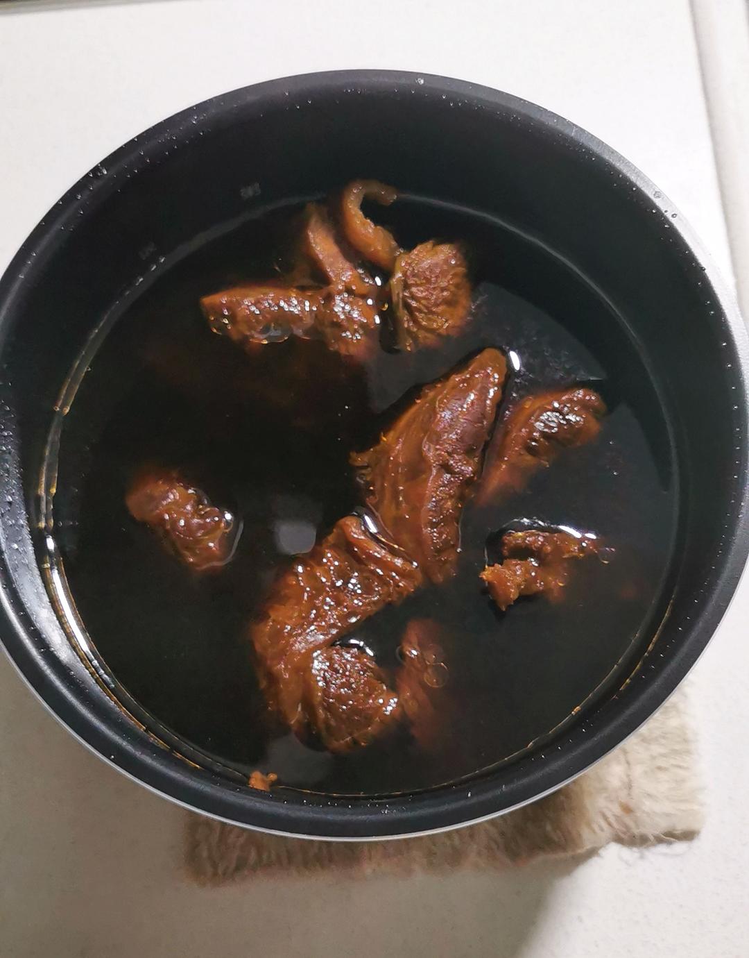 老妈秘制卤牛肉（附老卤养护大法）