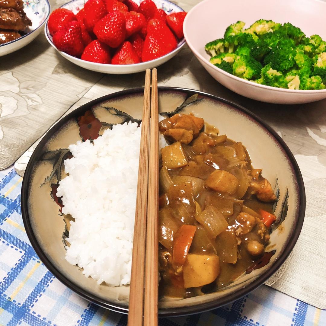 咖喱鸡肉饭