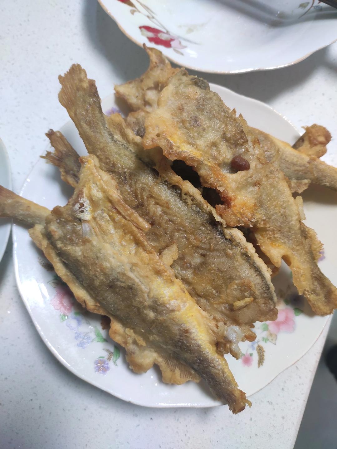 酥炸小黄花鱼
