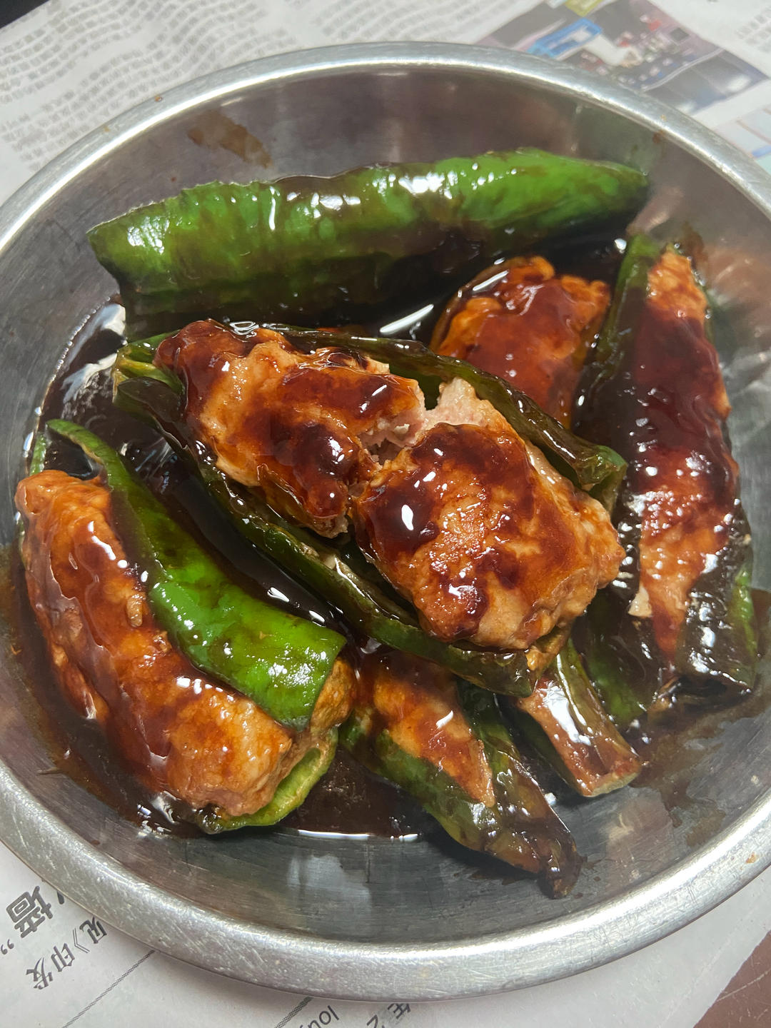 下饭菜“青椒酿肉”，香糯多汁鲜嫩下饭
