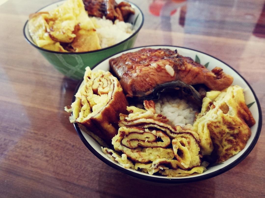 蒲烧鳗鱼饭