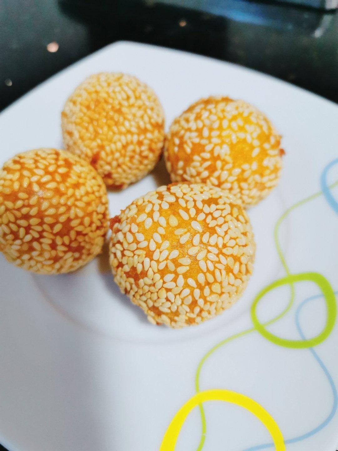南瓜空心芝麻球