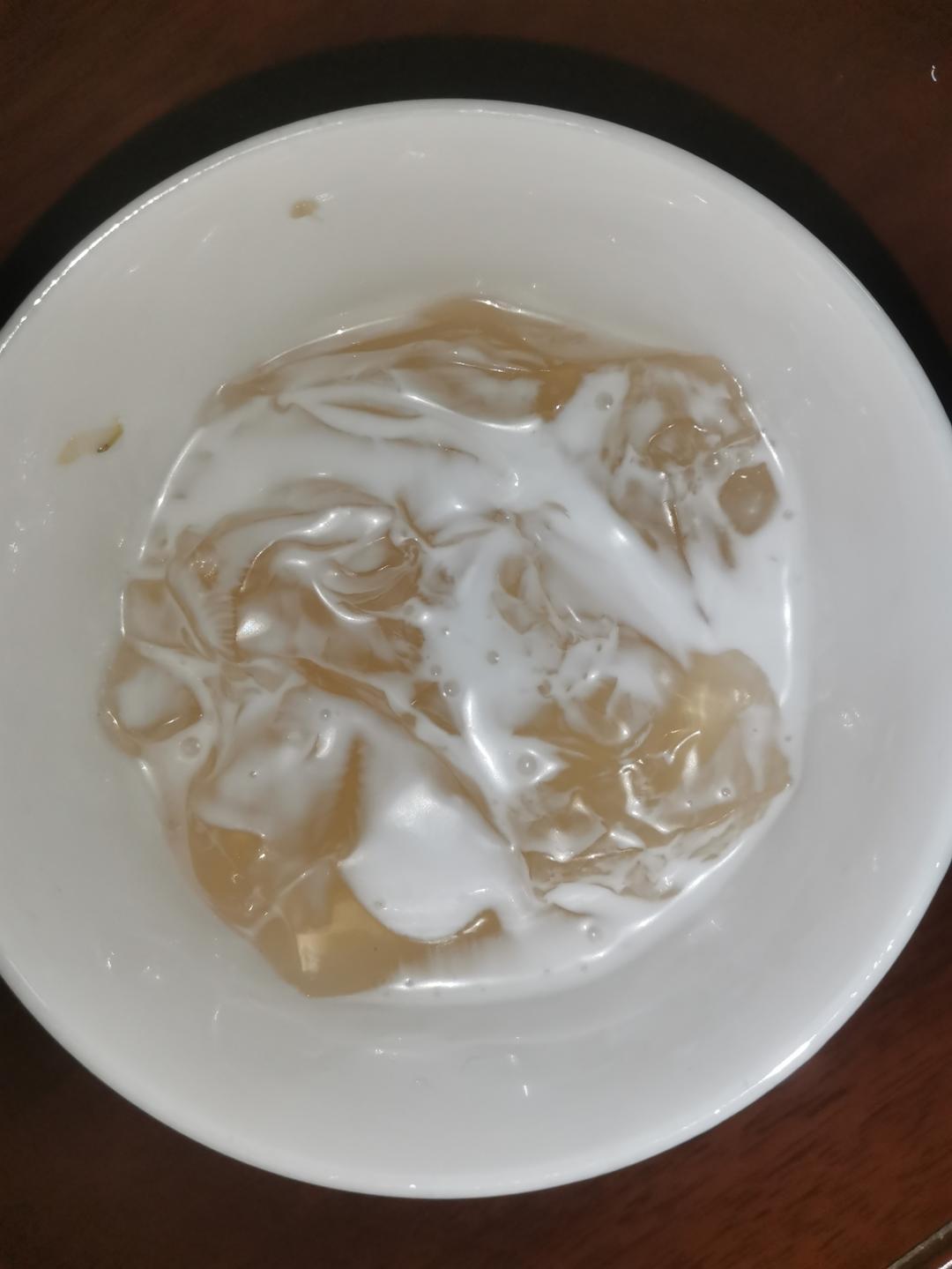 海底椰雪梨茅根菊花膏