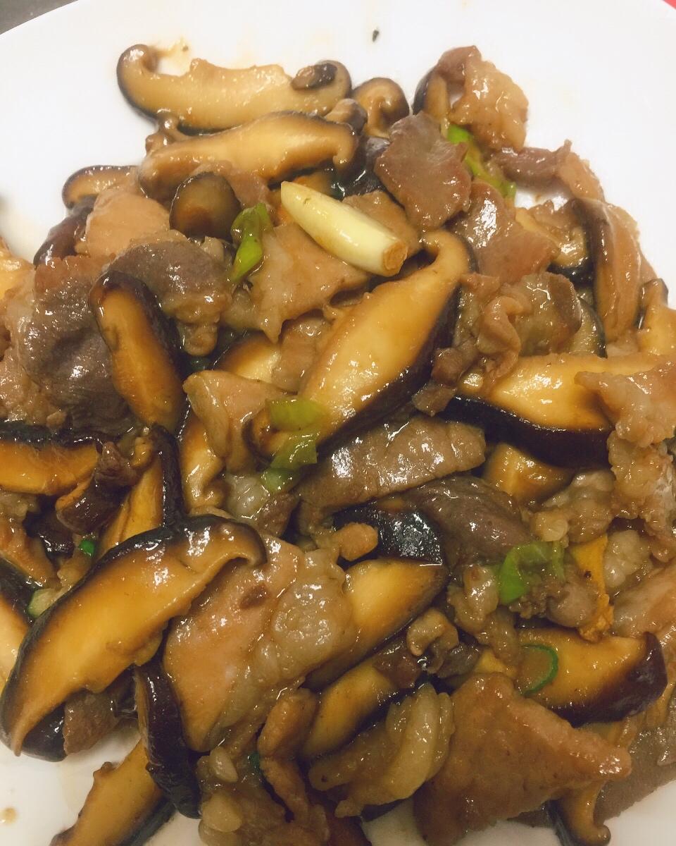 香菇炒肉