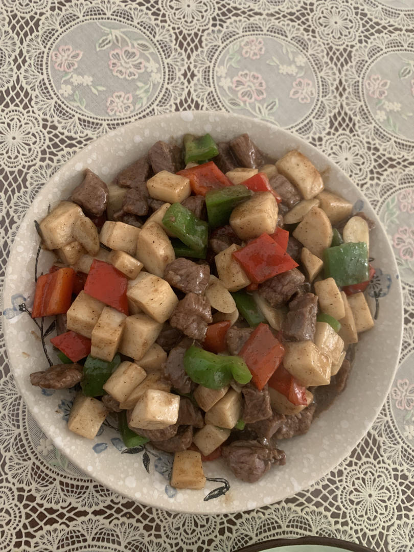 弹牙爆汁的黑胡椒杏鲍菇牛肉粒🧂黑胡椒➕🐮m9和牛牛肉粒天生一对❤️
