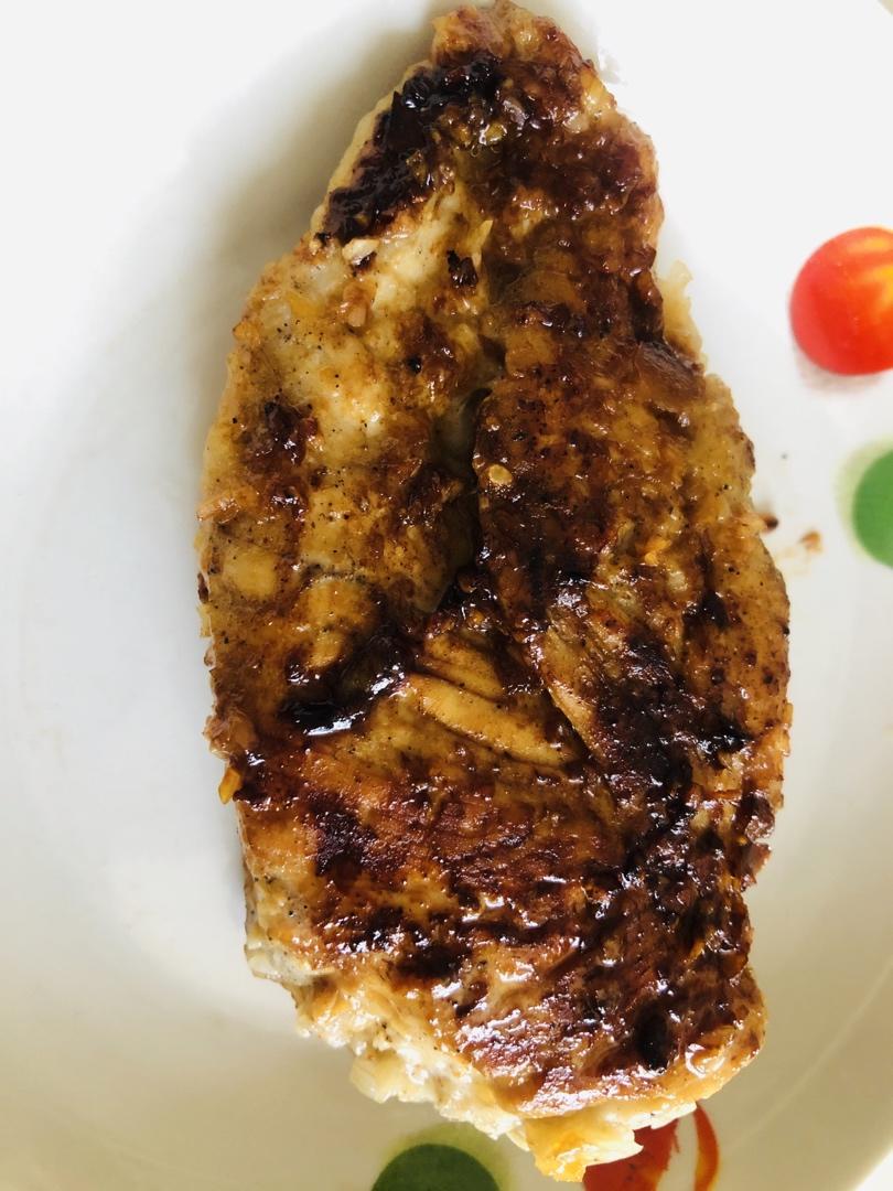 酷炫屌炸天好吃的煎鸡胸肉（香蒜蜂蜜煎鸡胸肉）