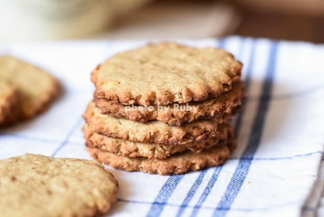 高纤维的燕麦消化饼干（Oat Biscuits）的做法