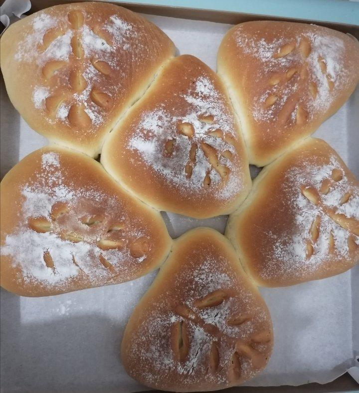 五星推荐蔓越莓乳酪软欧包