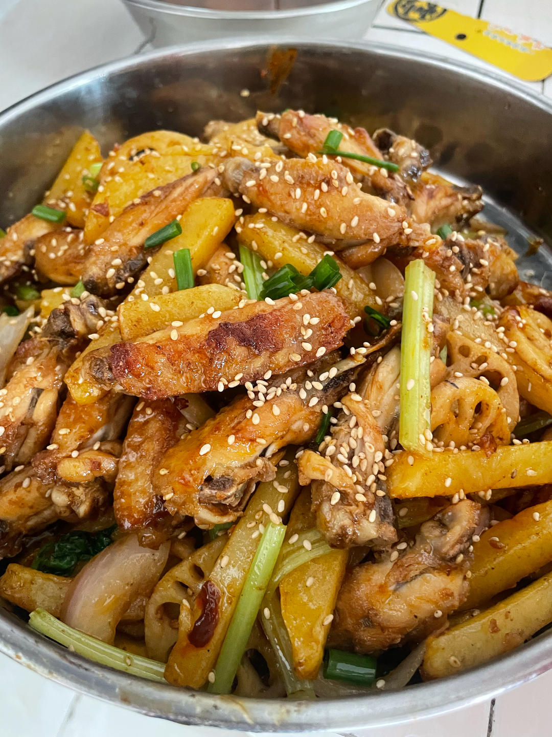 超级下饭的干锅鸡翅！！