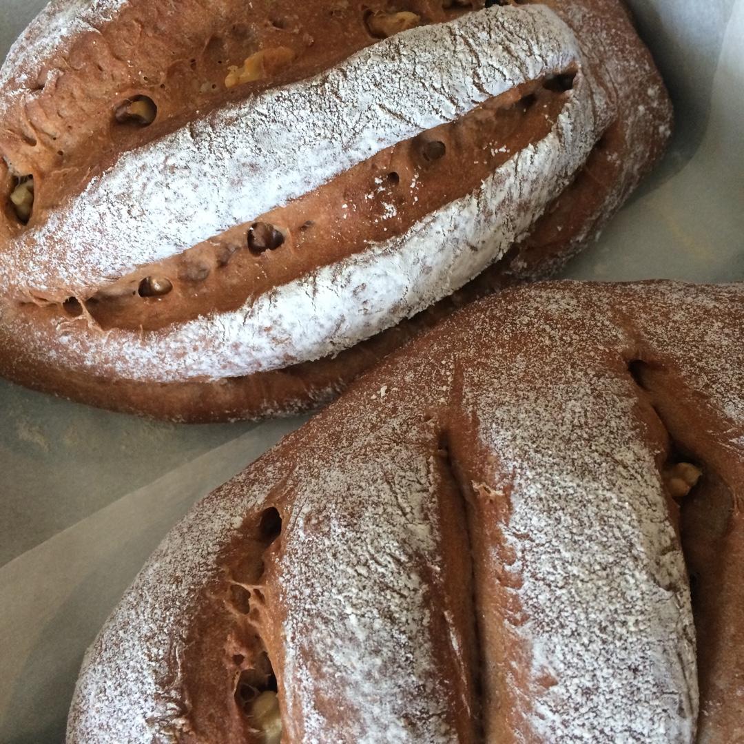 黑麦核桃红糖面包