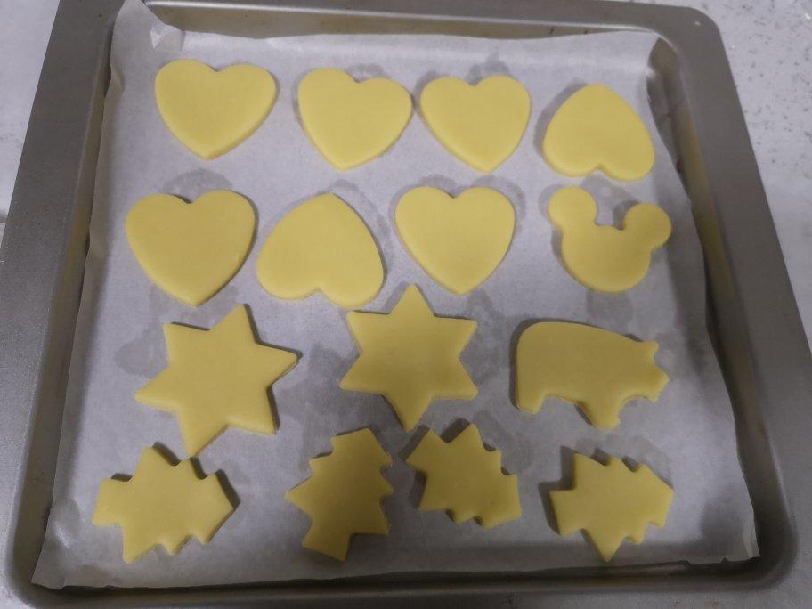 爱不释手的卡通姆明黄油饼干