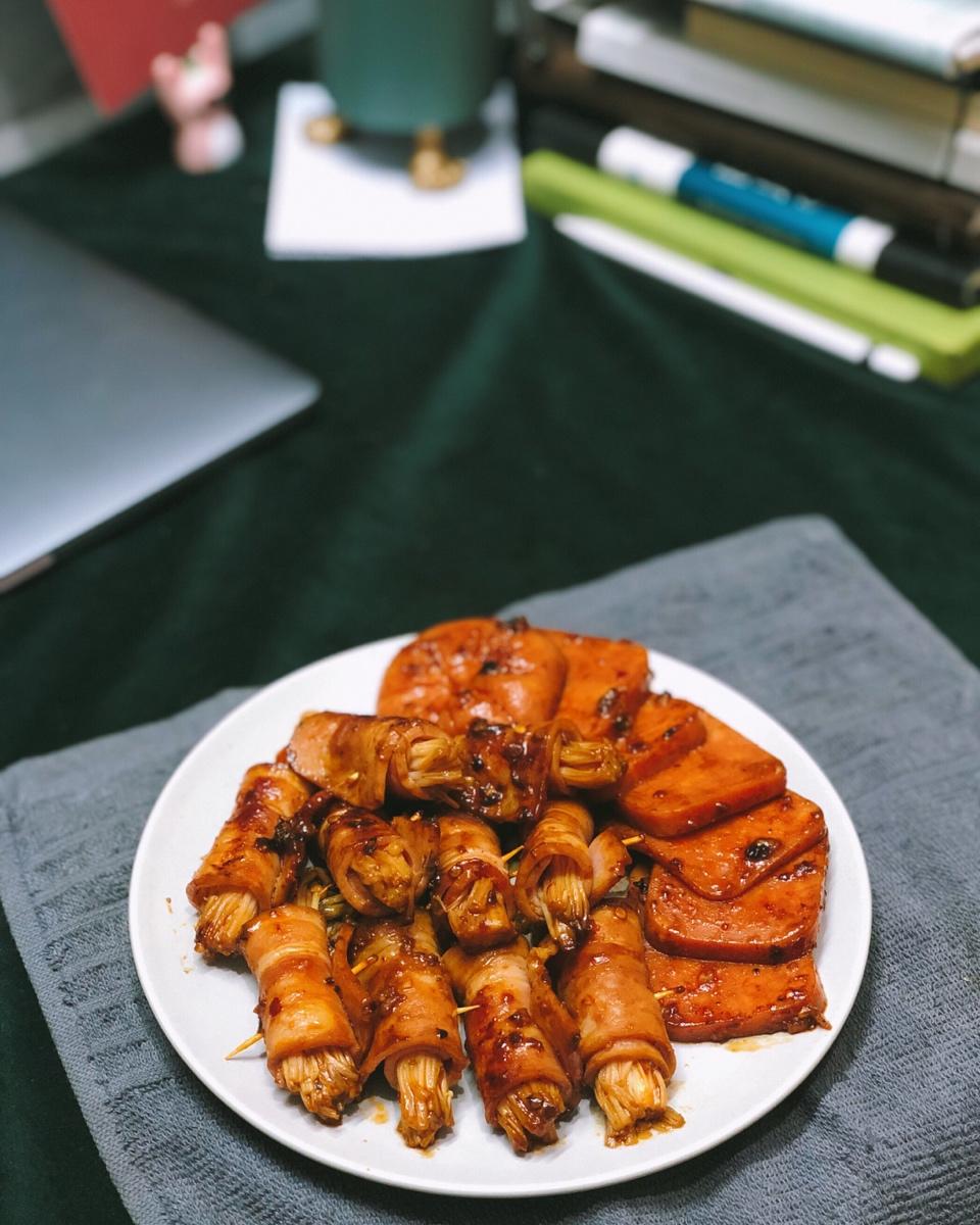 金针菇培根卷