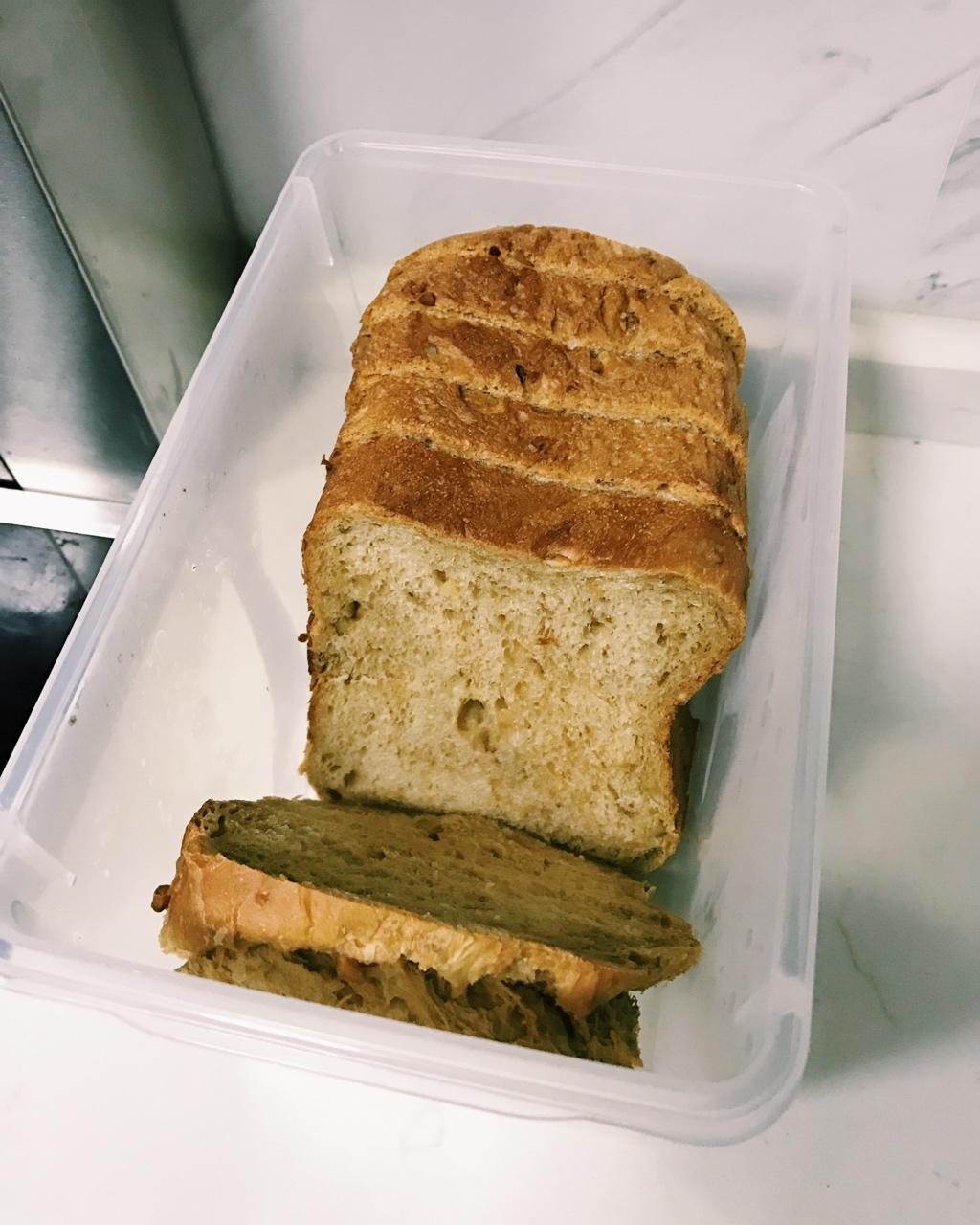 面包机黑糖核桃吐司面包