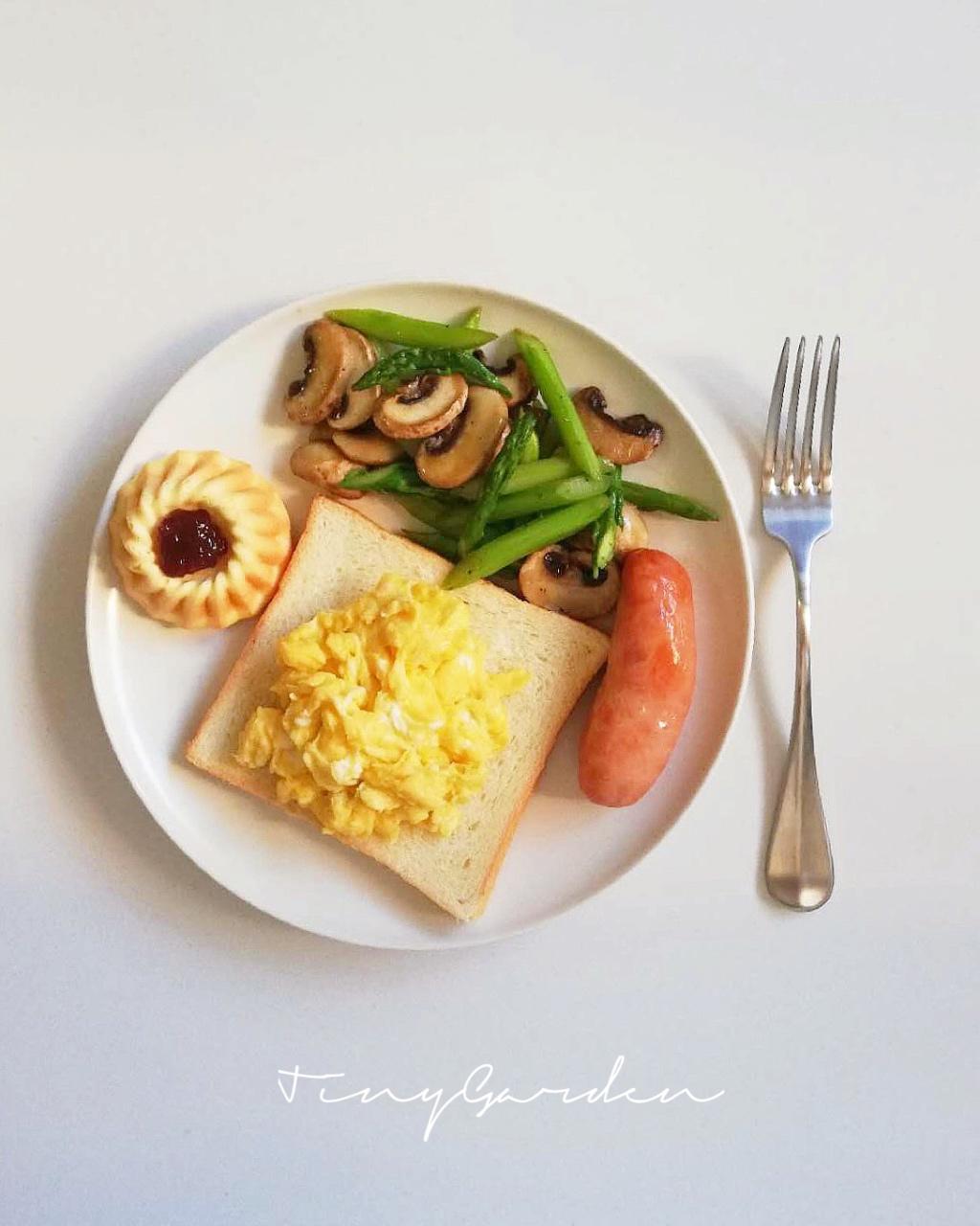 Tiny Garden刺绣花园厨房