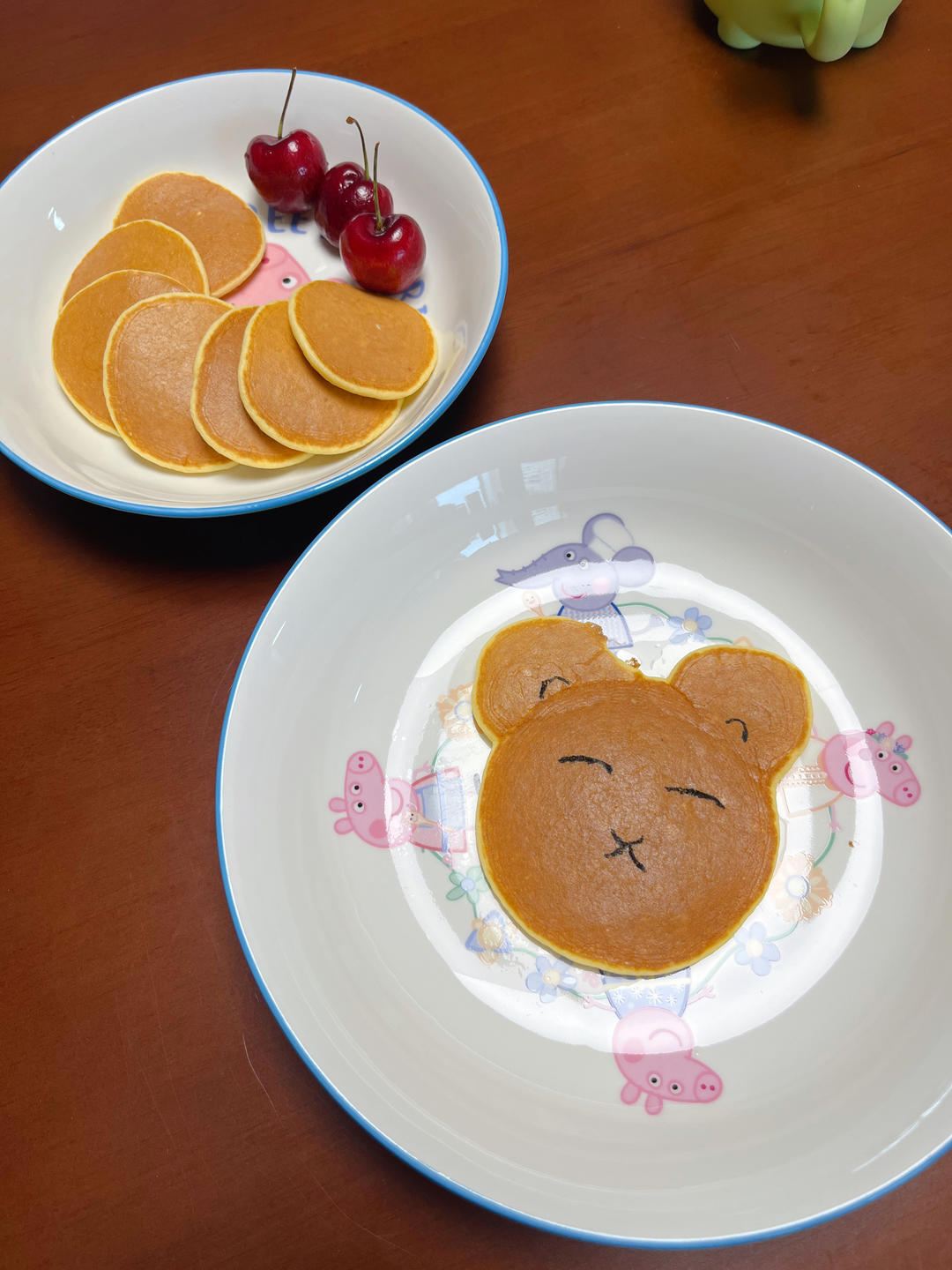 宝宝辅食：苹果奶香松饼