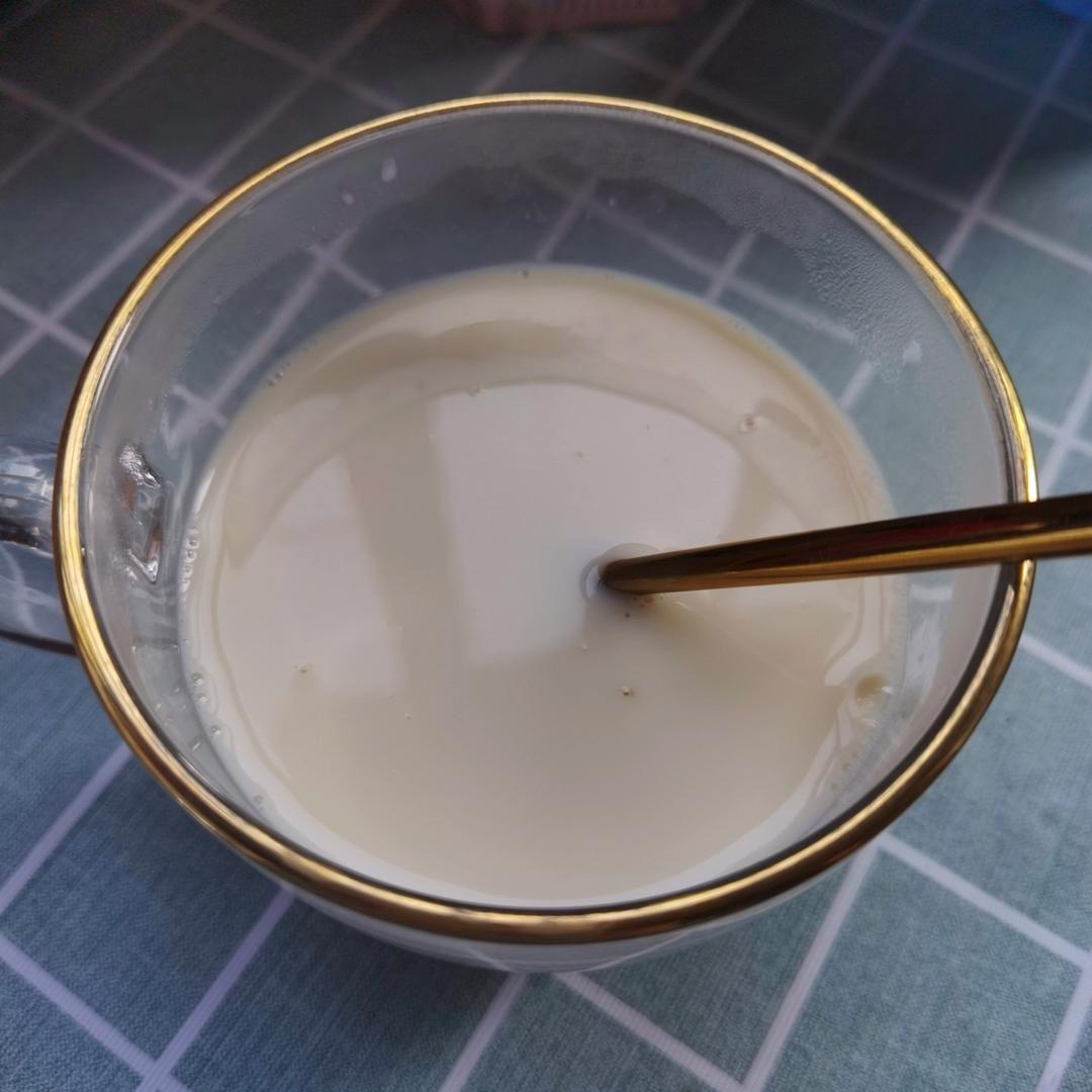 奶茶（立顿茶包版）