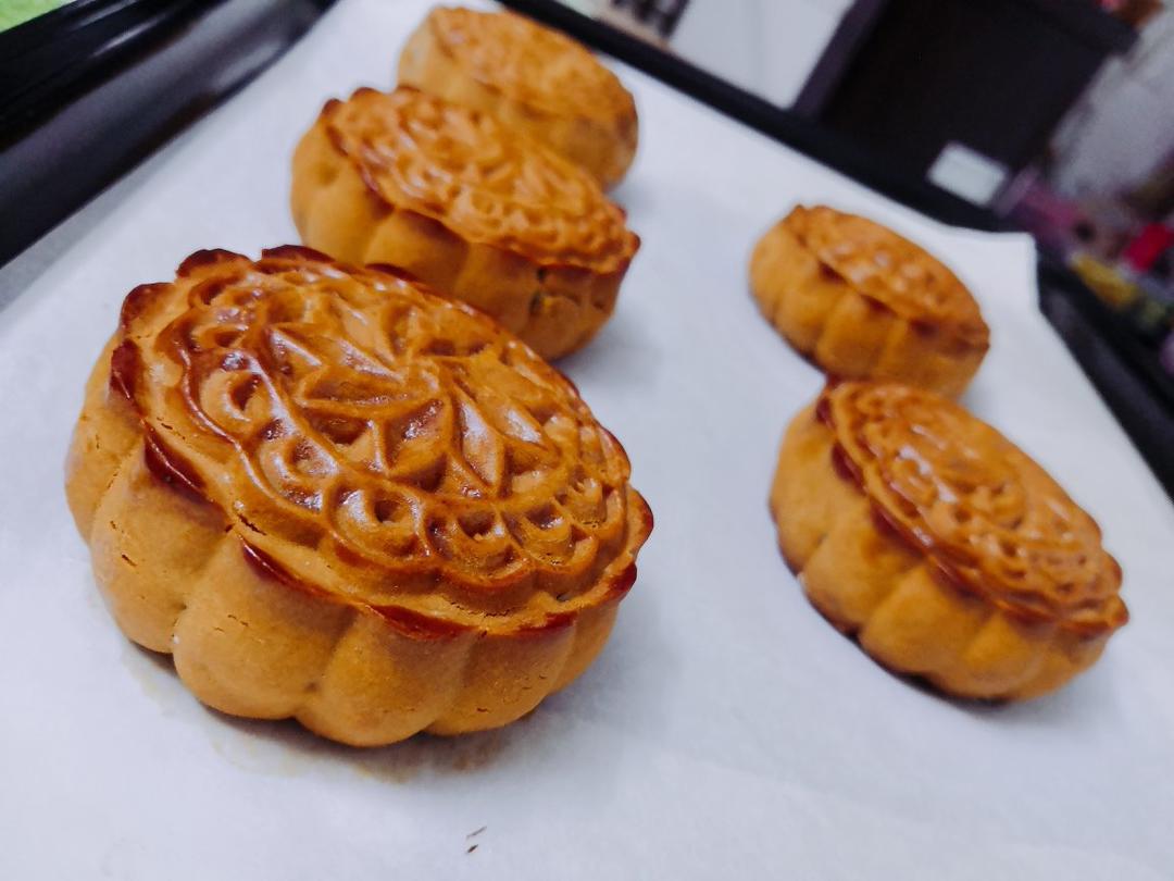广式传统五仁月饼