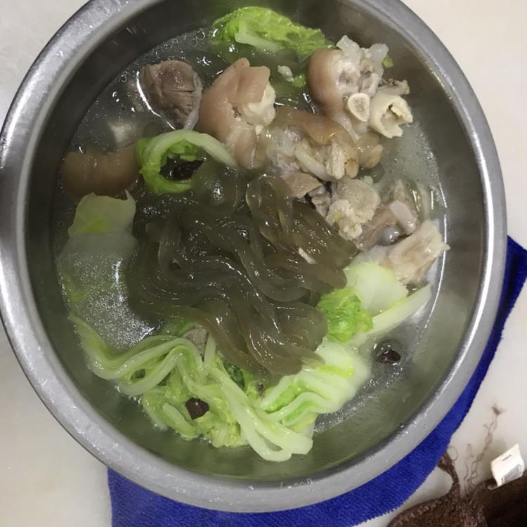 猪手炖白菜粉条