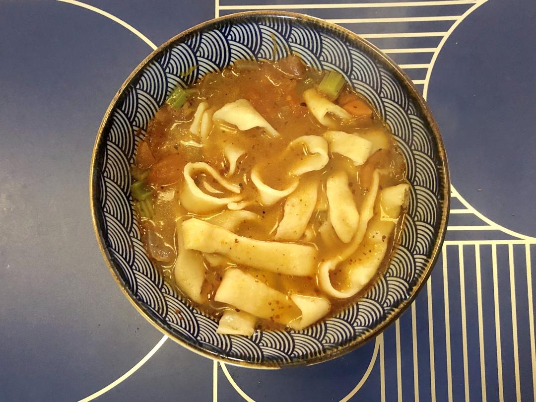 酸酸辣辣素臊子面