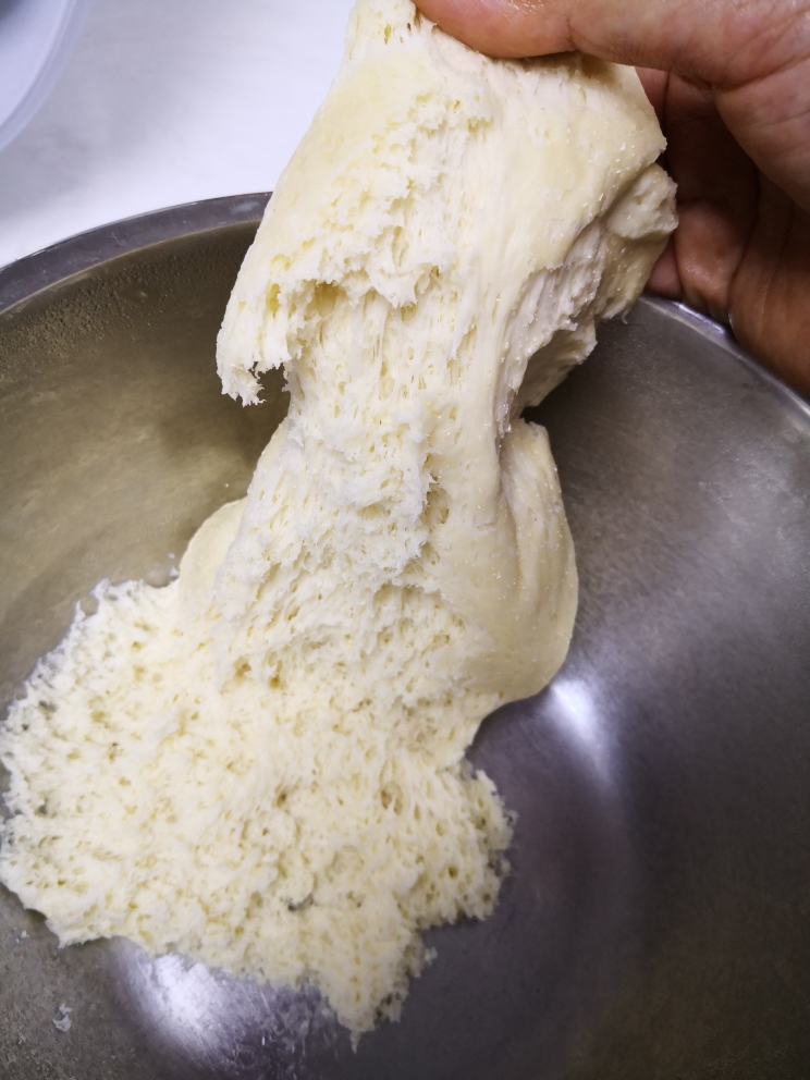 教你做最柔软的牛奶吐司（中种法）的做法 步骤4