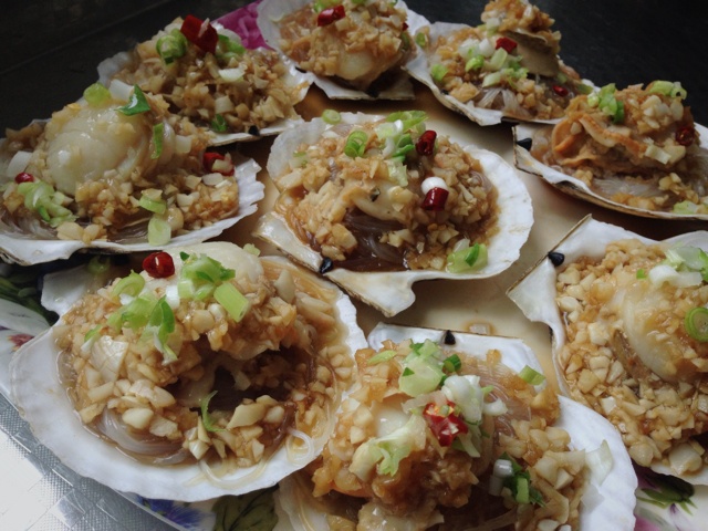 蒜蓉粉丝蒸扇贝