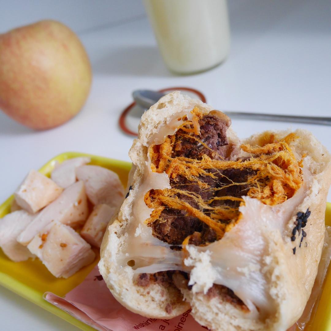 比原麦山丘还好吃的【抹茶麻薯古早味面包】肉松红豆沙