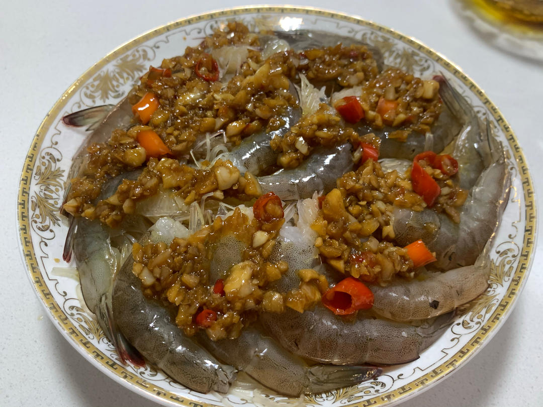 蒜蓉粉丝蒸大虾