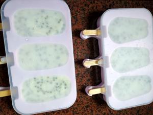 绿豆牛奶冰棍的做法 步骤6
