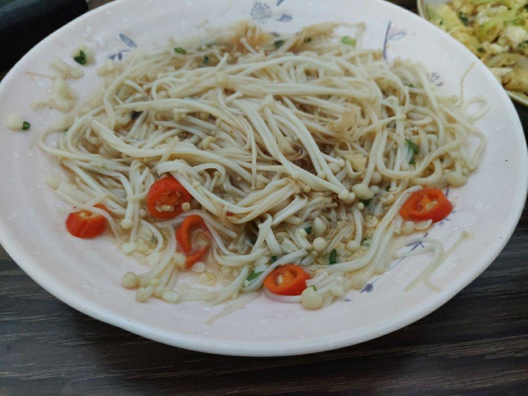 蒜蓉蒸金针菇