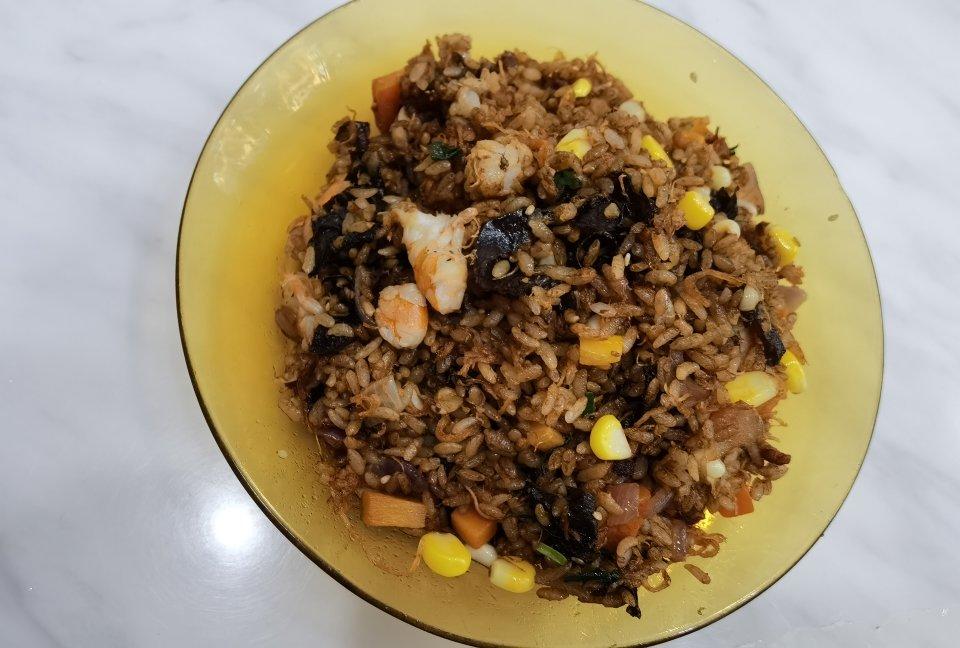 【安佳】黄油肉松海苔炒饭