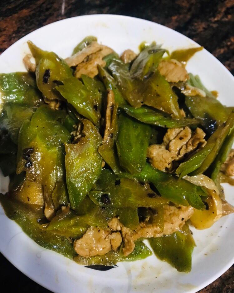 家常菜：豆豉苦瓜炒肉