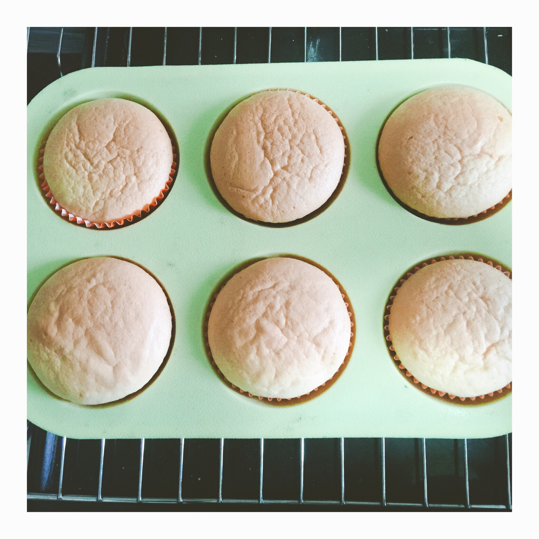 不塌不皱的光滑圆润版纸杯戚风（内含减糖版宝宝可吃）