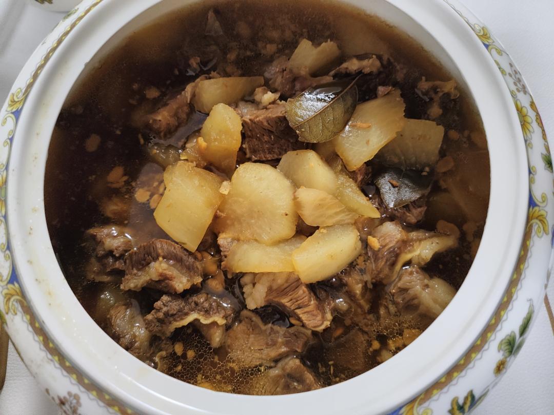 黄焖牛肋条