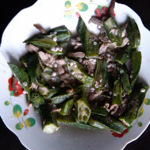 秋葵炒肉丝