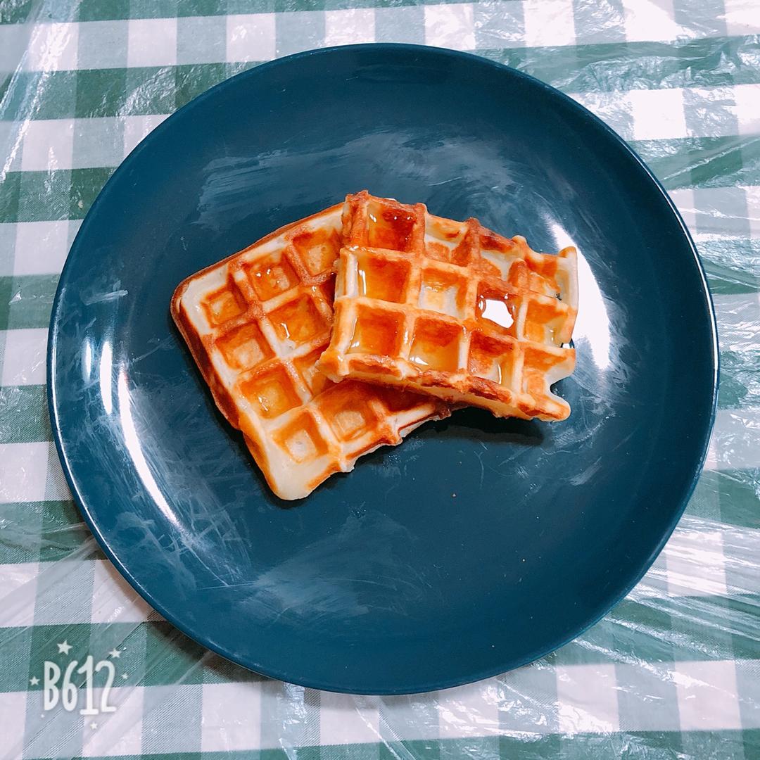 酸奶糯米华夫饼