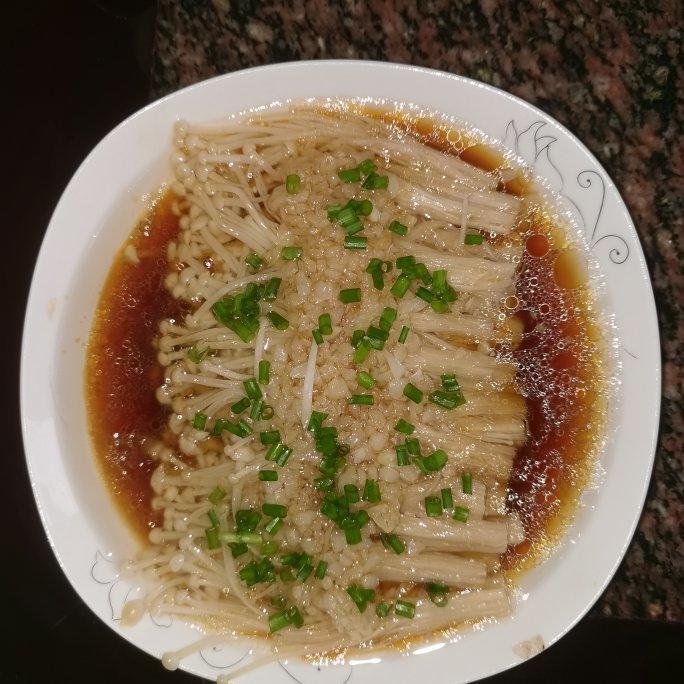 蒜蓉蒸金针菇
