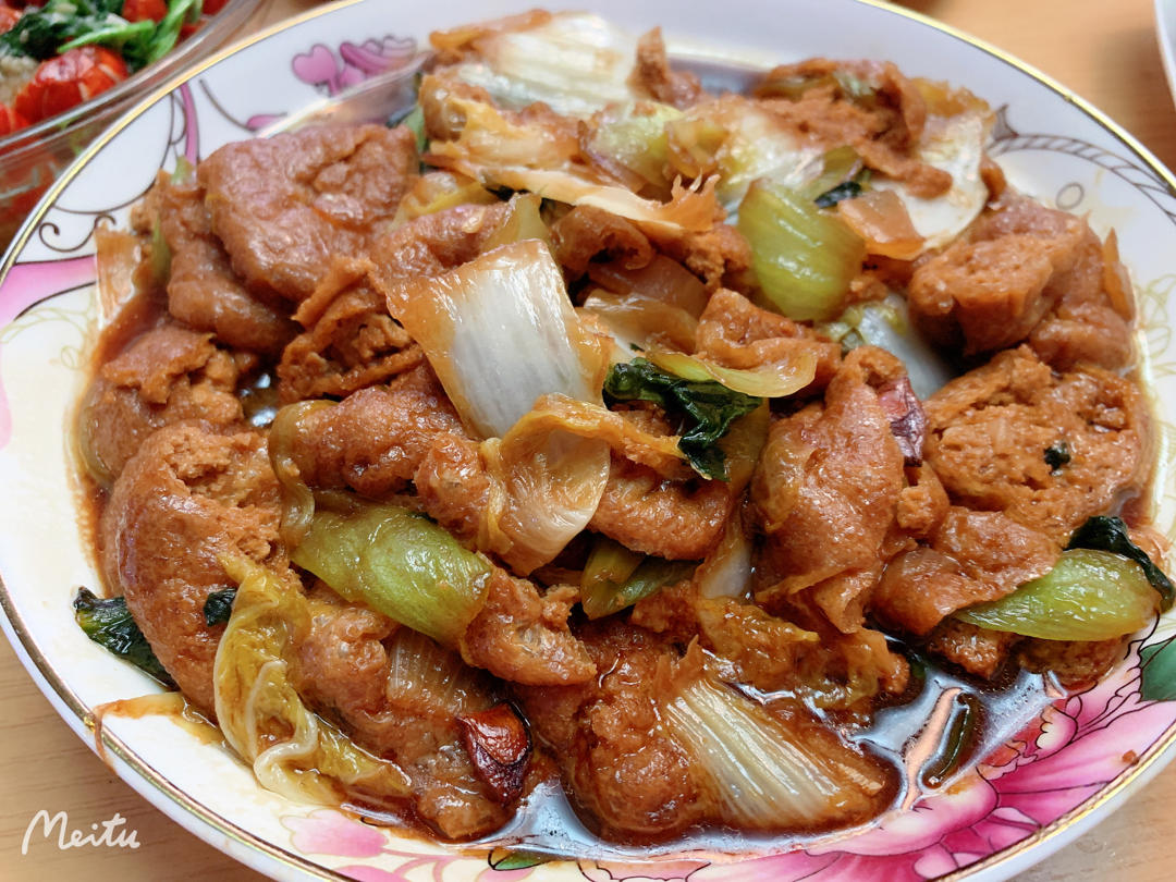 娃娃菜酱烧油豆腐
