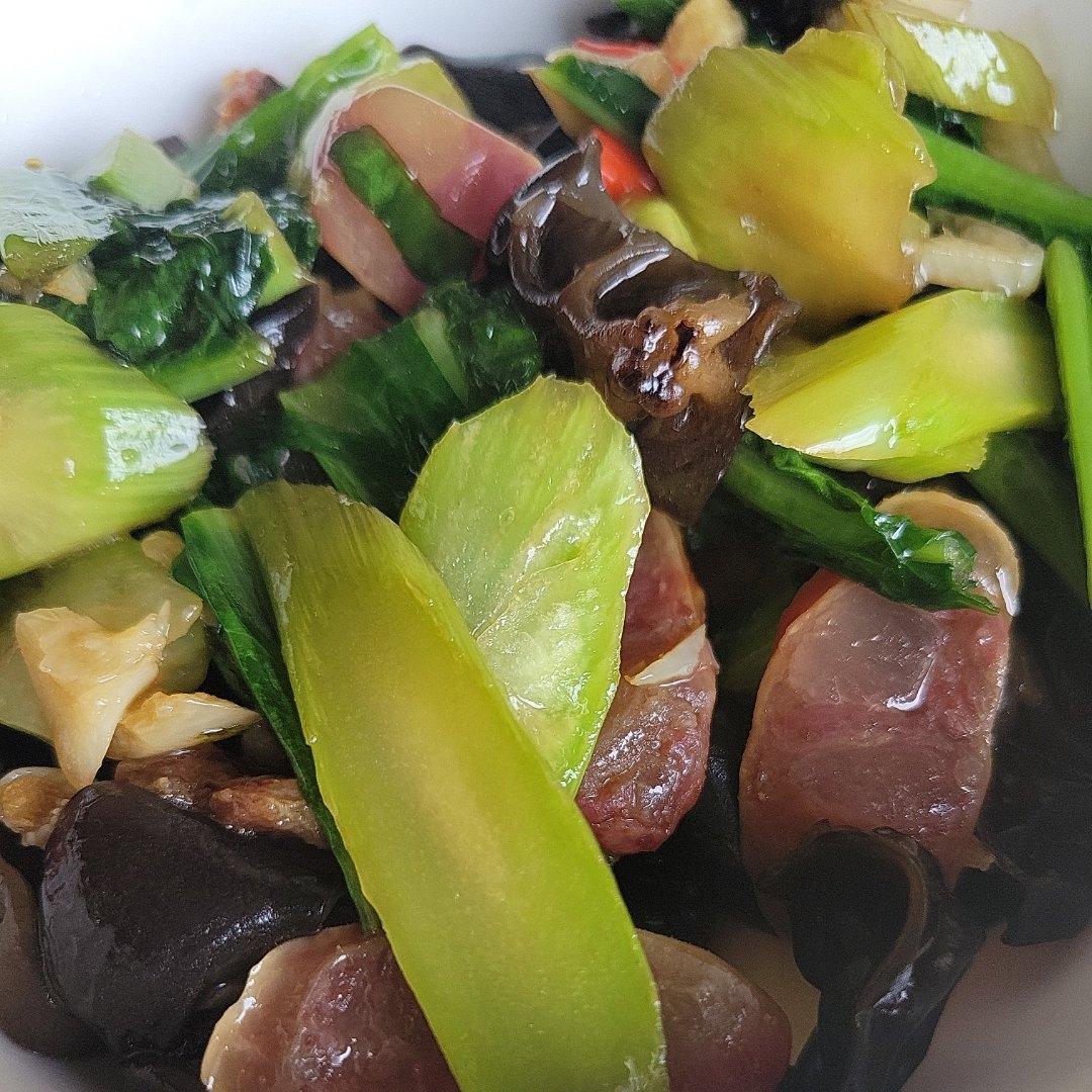 儿时味道：莴笋木耳肉片