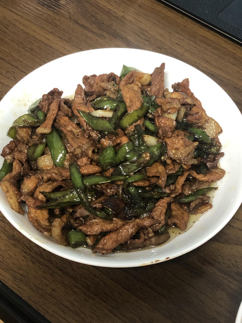 农家小炒肉【记忆中勾魂的油汤】