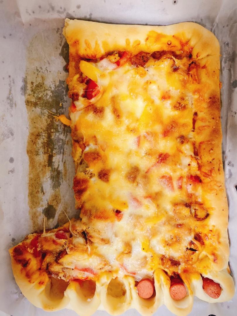 somousm做的完爆必胜客棒约翰芝士香肠卷边披萨