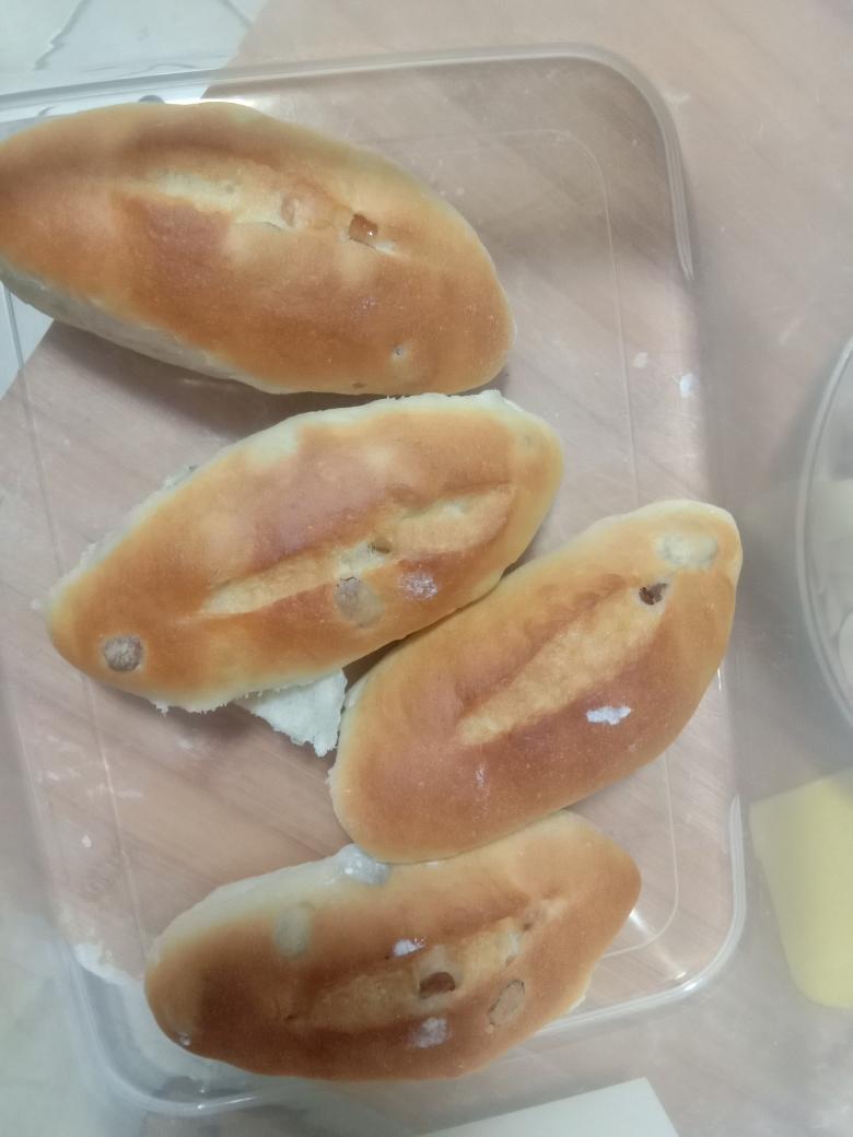 奶香松软的葡萄干面包｜有手就会