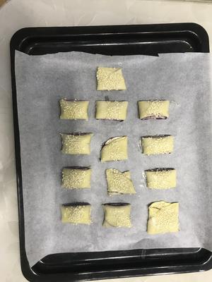 最简单的快手紫薯酥的做法 步骤5