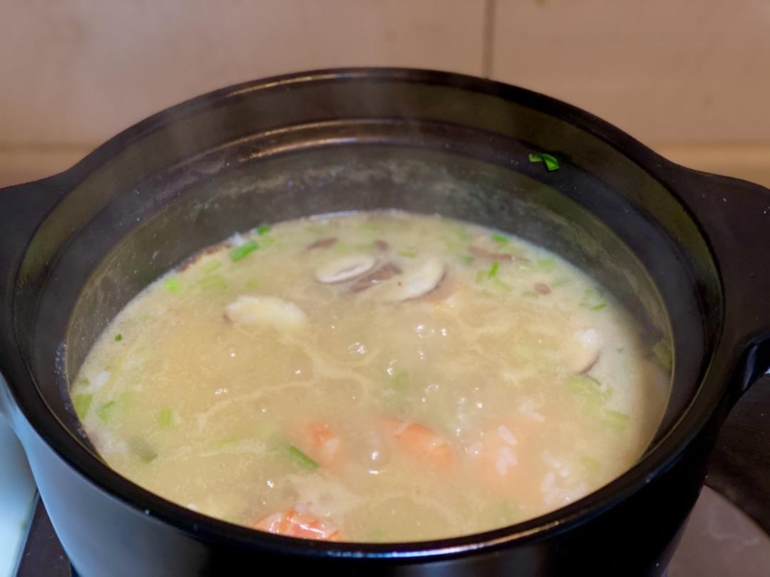 鲜虾干贝粥