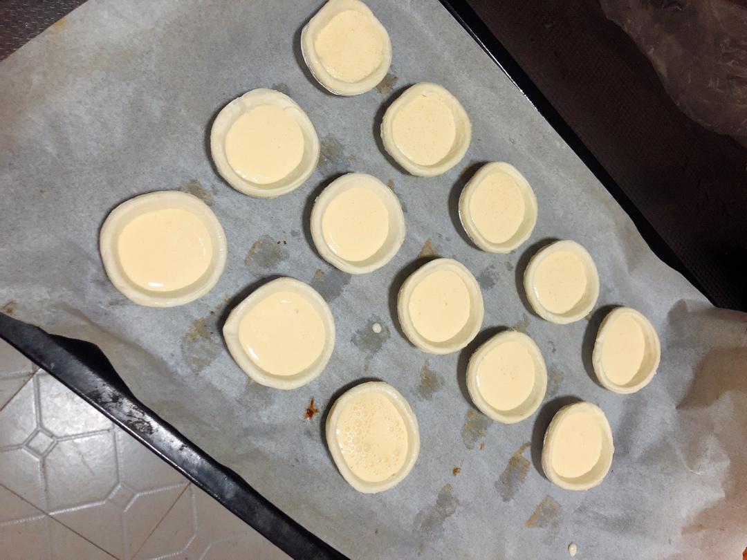 肯德基同款蛋挞，超简单而且超嫩喔，最好吃的葡式蛋挞