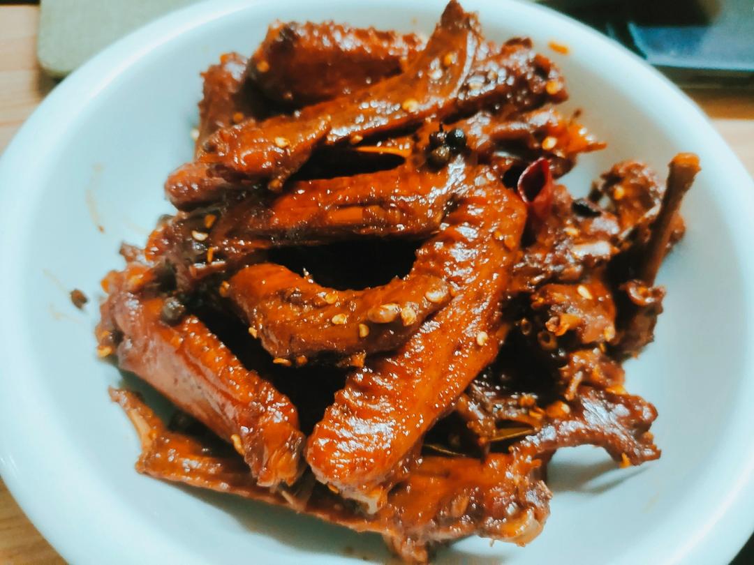 【周黑鸭】知乎25w人收藏 内附超多Tips!