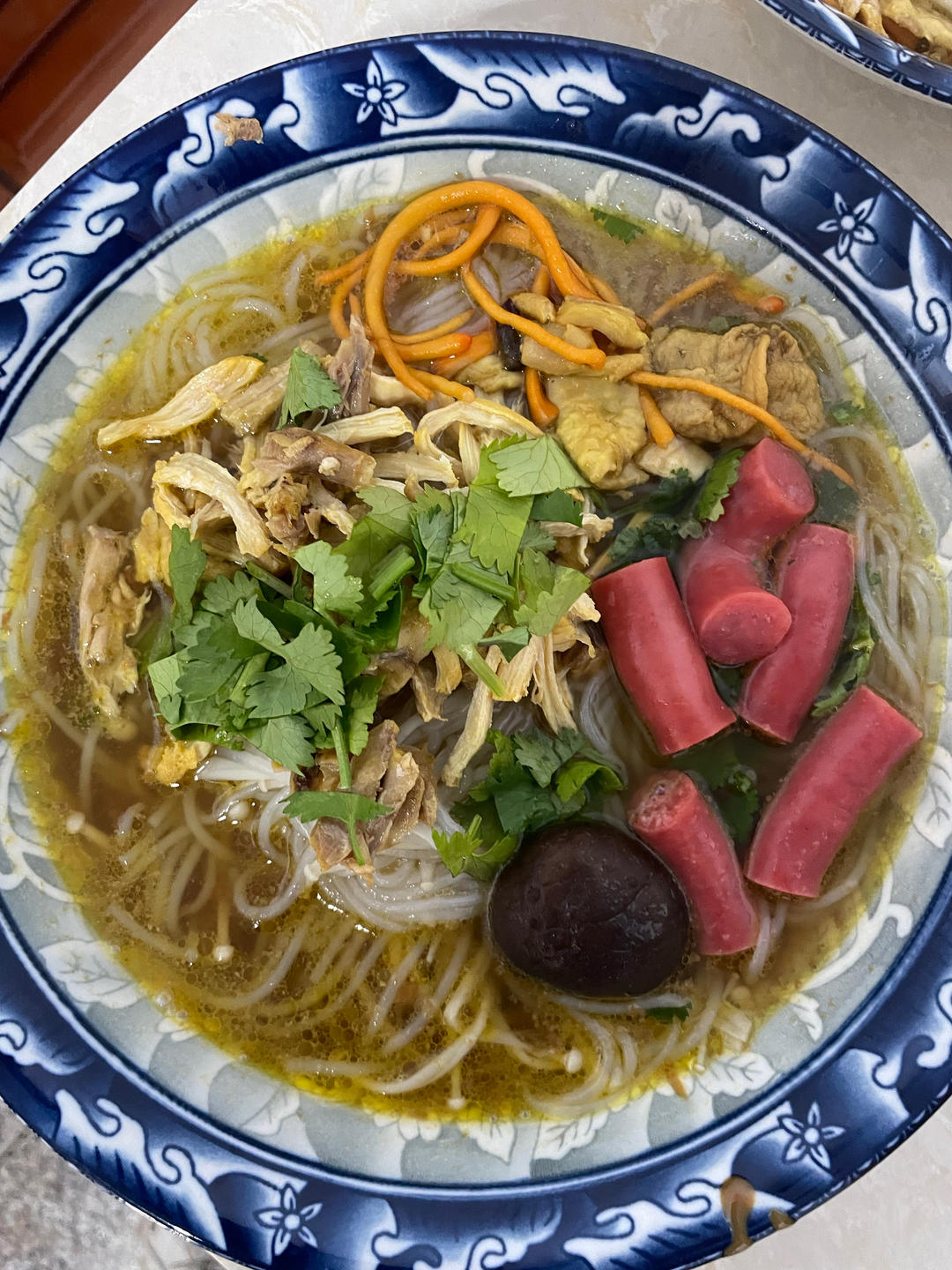 南阳鸡汤米线
